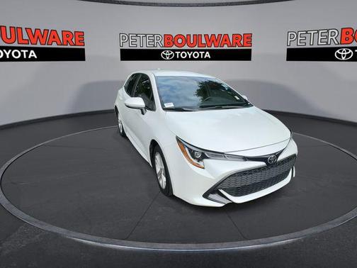 2022 Toyota Corolla Hatchback SE