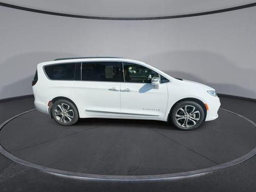 2021 Chrysler Pacifica Pinnacle