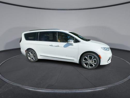 2021 Chrysler Pacifica Pinnacle