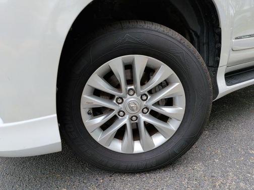 Starfire Pearl 2019 Lexus GX 460 Base