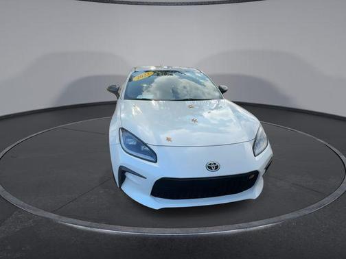 2022 Toyota GR86 Premium