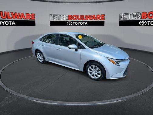 2025 Toyota Corolla Hybrid LE