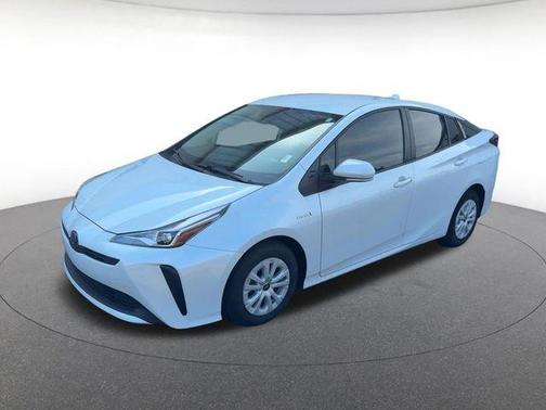 Pearl 2022 Toyota Prius L
