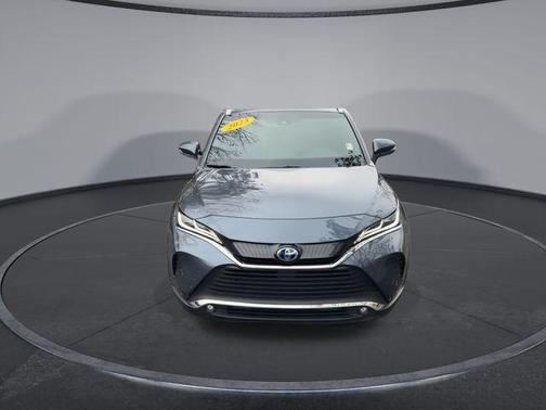 2023 Toyota Venza XLE