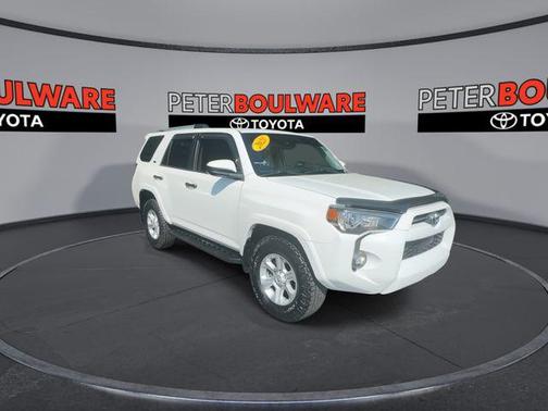 2021 Toyota 4Runner SR5