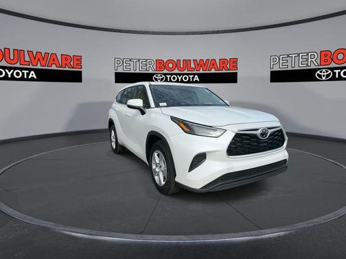 2023 Toyota Highlander L