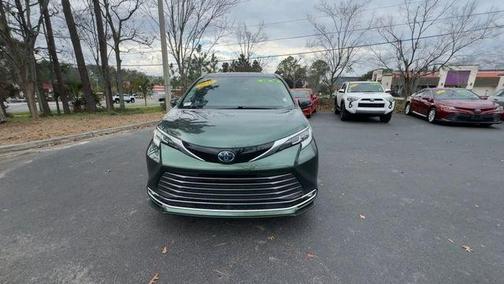2021 Toyota Sienna Limited