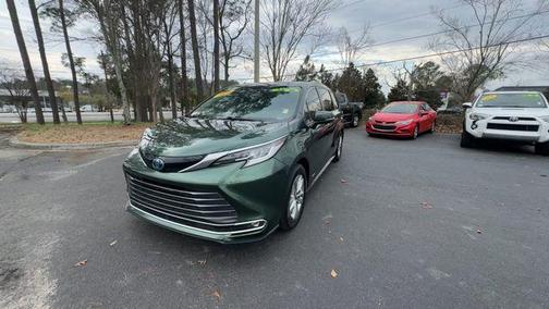 2021 Toyota Sienna Limited