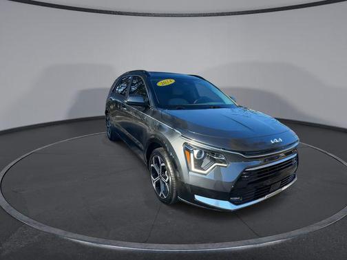 2024 Kia Niro EX Touring