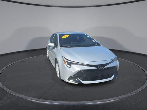 2023 Toyota Corolla Hatchback SE