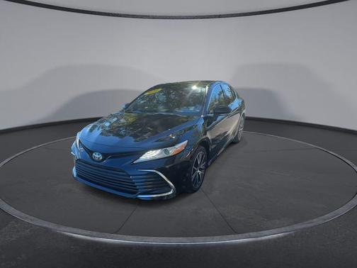 2024 Toyota Camry Hybrid XLE