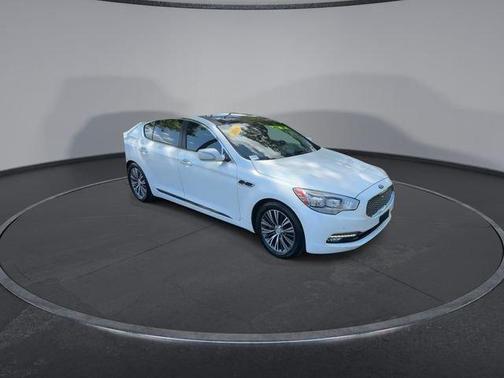 2016 Kia K900 Luxury 3.8L
