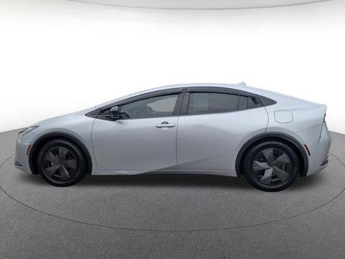 CUTTING EDGE 2023 Toyota Prius LE