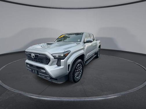 2024 Toyota Tacoma Hybrid TRD