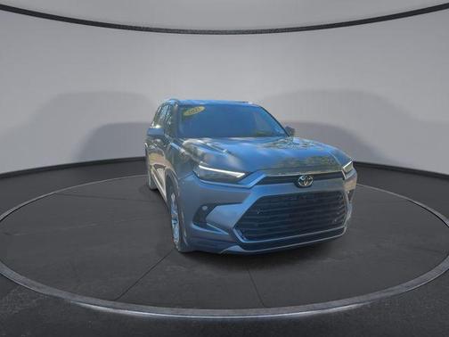 2025 Toyota Grand Highlander Hybrid LIMITED