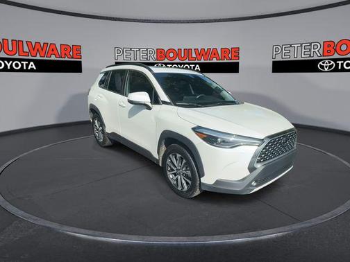 2022 Toyota Corolla Cross XLE