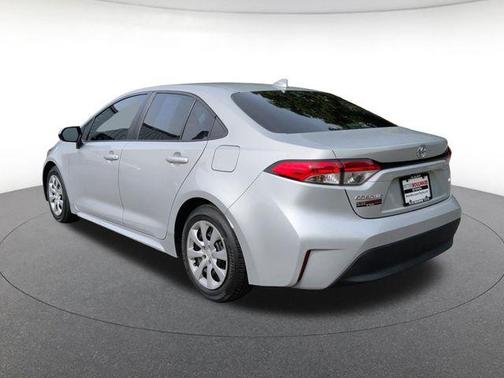 Classic Silver Metallic 2024 Toyota Corolla LE