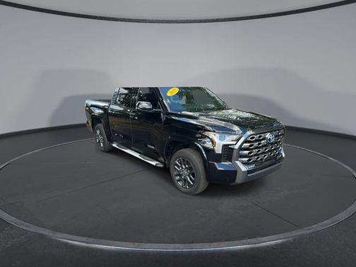 2023 Toyota Tundra Hybrid Platinum