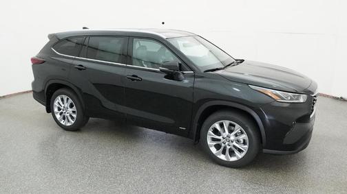 Black 2026 Toyota Highlander Hybrid Limited