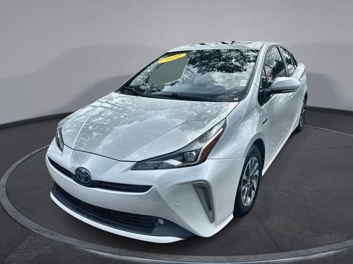 2022 Toyota Prius XLE