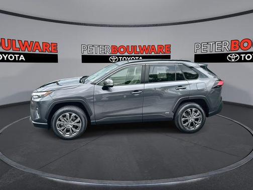 2023 Toyota RAV4 Hybrid XLE Premium