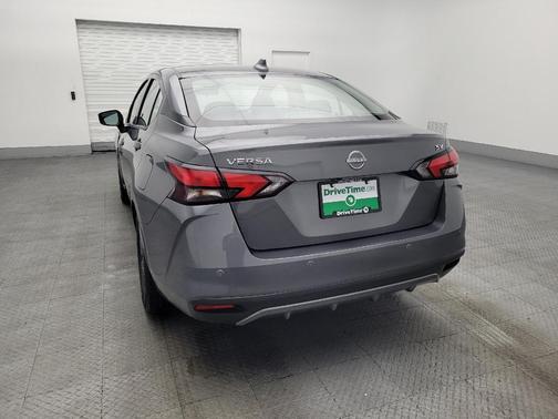 2023 Nissan Versa 1.6 SV