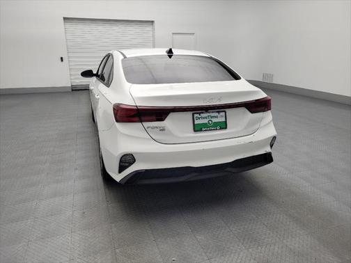 2022 Kia Forte FE