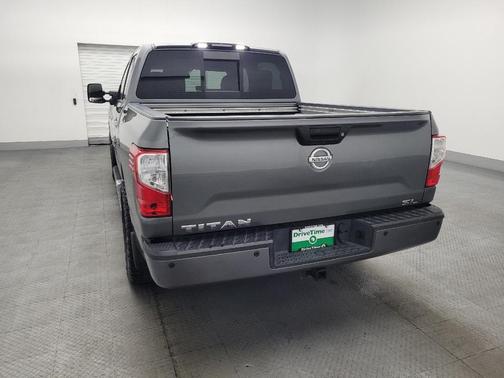 2017 Nissan Titan SL