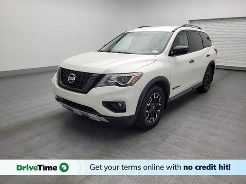 2020 Nissan Pathfinder SV