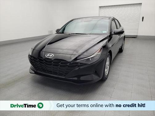 2022 Hyundai ELANTRA SE