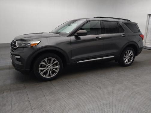 Magnetic Metallic 2020 Ford Explorer XLT