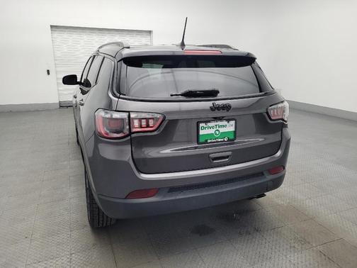 Granite Crystal Metallic Clearcoat 2021 Jeep Compass Latitude