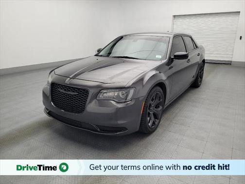 2021 Chrysler 300 Touring