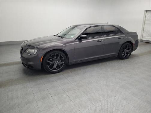 2021 Chrysler 300 Touring