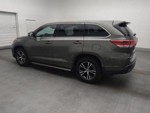Alumina Jade Metallic 2018 Toyota Highlander LE I4