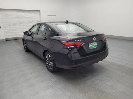 2021 Nissan Versa 1.6 SV