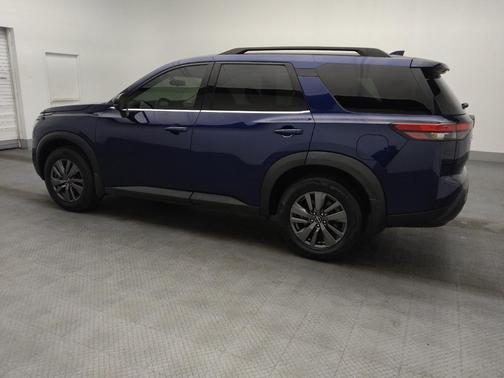 2022 Nissan Pathfinder SV 2WD
