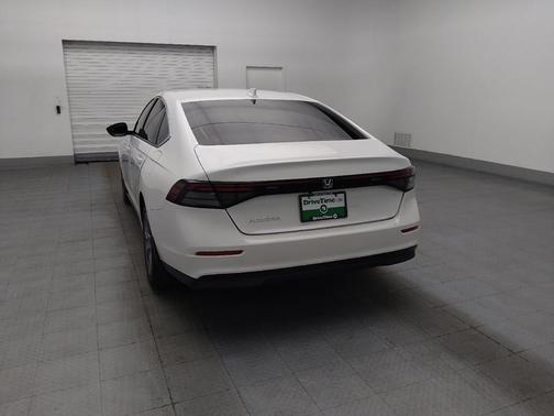 Platinum White Pearl 2024 Honda Accord EX