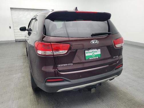 2016 Kia Sorento EX