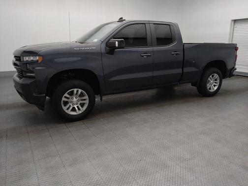 Gray 2019 Chevrolet Silverado 1500 RST