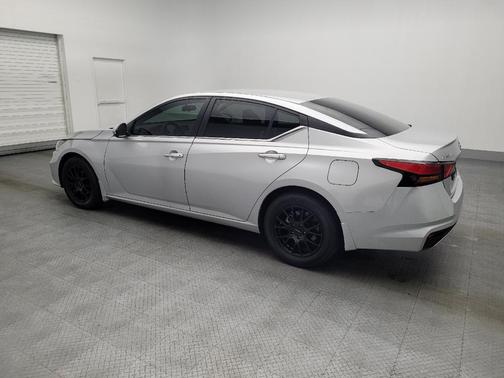 2022 Nissan Altima S FWD