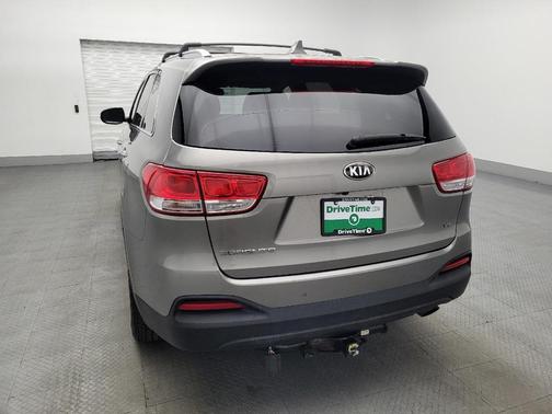 2018 Kia Sorento LX