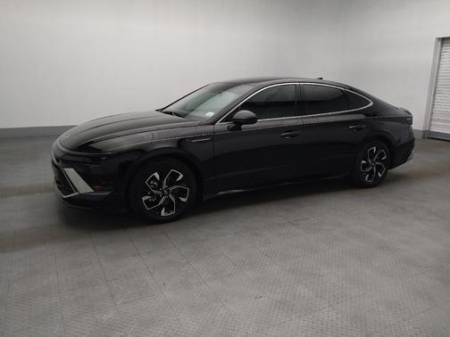 Onyx Black 2024 Hyundai SONATA SEL