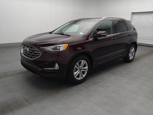 Red 2020 Ford Edge SEL