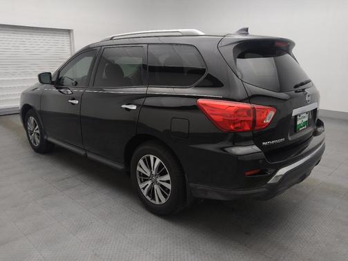 2019 Nissan Pathfinder S