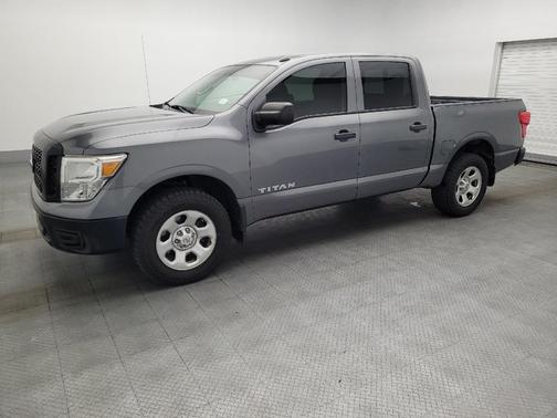 Gun Metallic 2019 Nissan Titan S