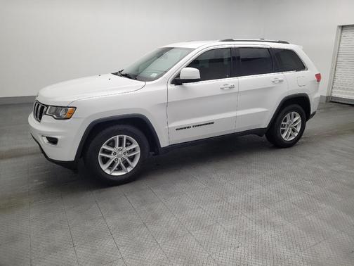 2018 Jeep Grand Cherokee Laredo E