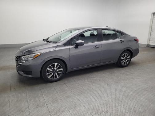 Gray 2025 Nissan Versa 1.6 SV