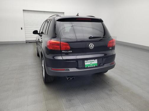 2016 Volkswagen Tiguan S