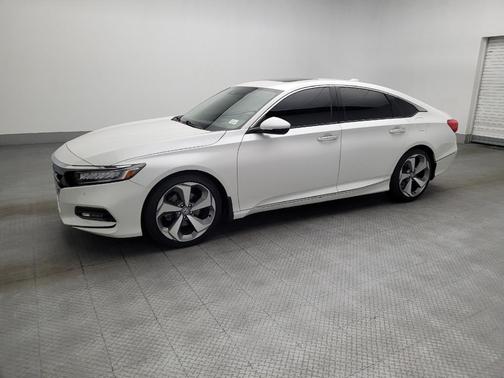 2019 Honda Accord Touring 2.0T